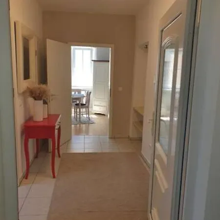 Spacious Flat With Balcony Apartament