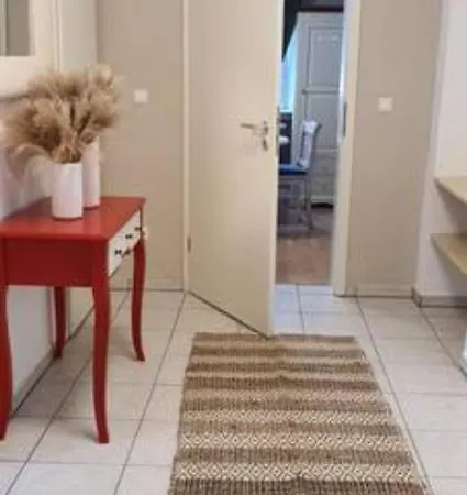 Apartament Spacious Flat With Balcony